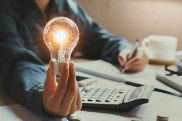 上海最近阳的人多了?专家回应(上海最近出现新冠病毒吗?)